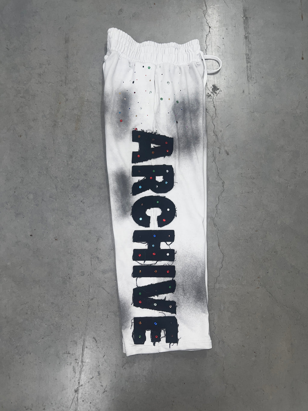 WHITE OREO "VELLI ARCHIVE" Rhinestone Sweats