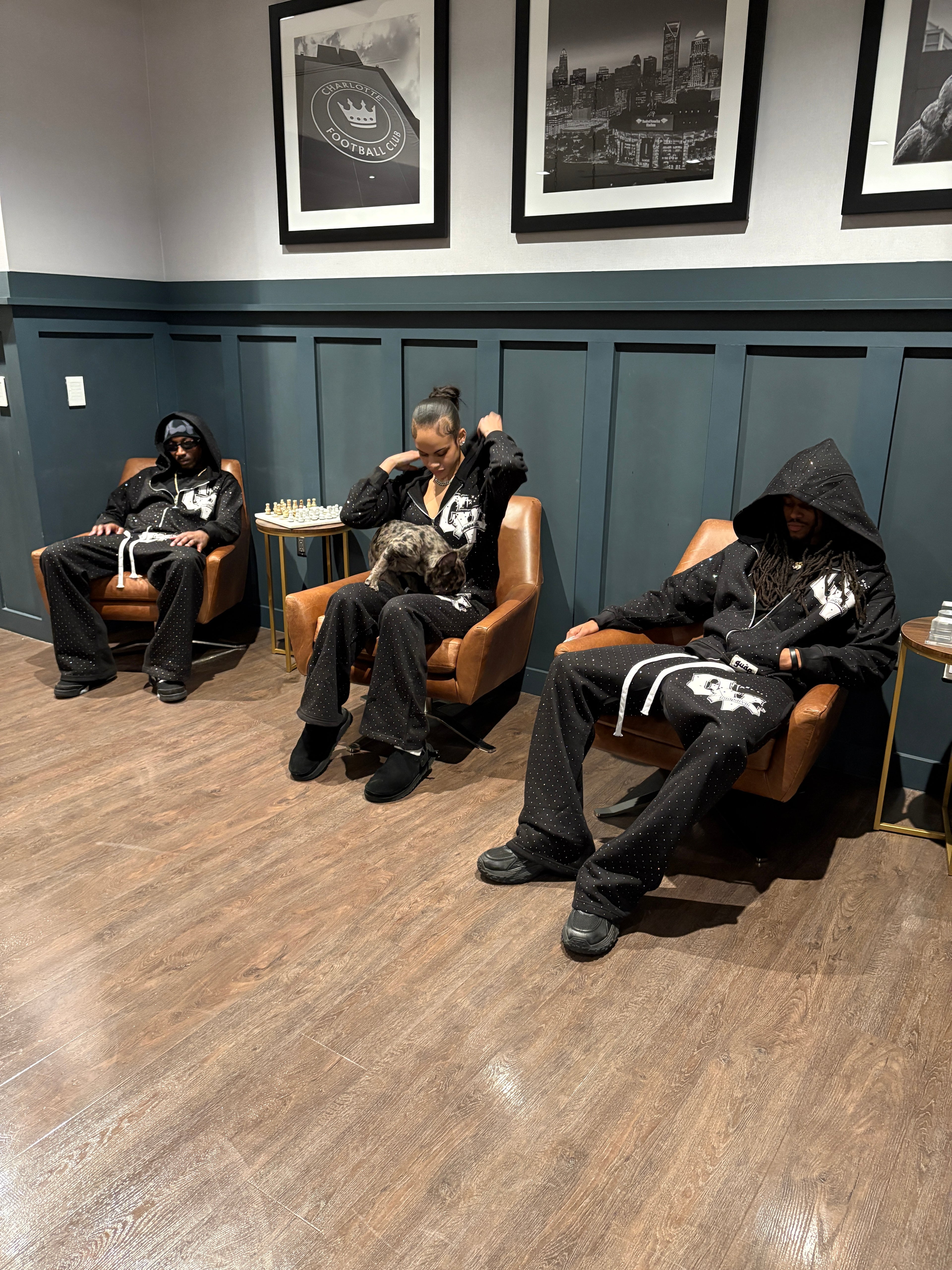 Black GV rhinestone set